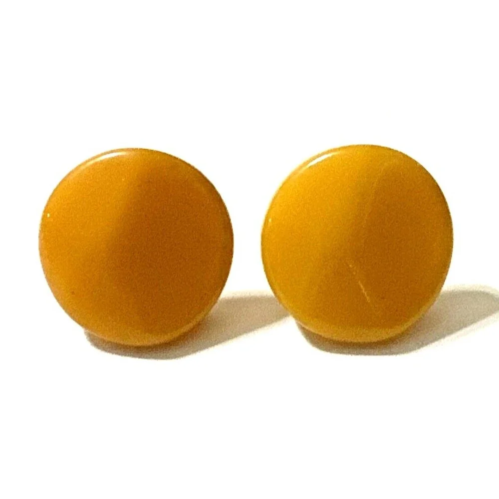Vintage Bakelite Earrings Butterscotch Yellow Button Screw Back Mid Century 1”